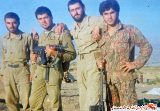 نفر دوم سمت چپ شهید محمدحسن آذری