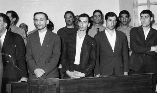پیروزی در گام اول مبارزه پیروزی در گام اول مبارزه