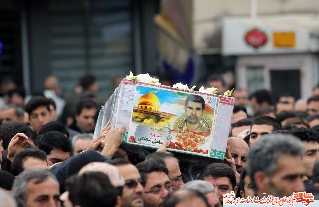 نخستین «شهید مدافع حرم اسماعیل شجاعی» اهل سنت استان آذربایجان نخستین «شهید مدافع حرم اسماعیل شجاعی» اهل سنت استان آذربایجان