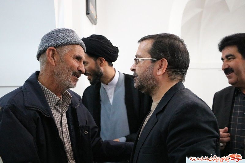 دیدار مدیر کل بنیاد شهید یزد با خانواده های شاهد و ایثارگر اردکان + گزارش تصویری دیدار مدیر کل بنیاد شهید یزد با خانواده های شاهد و ایثارگر اردکان + گزارش تصویری
