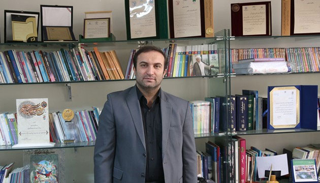 کتاب الکترونیک «فرهنگ اعلام شهدای سراسر کشور» توسط نشر شاهد منتشر شد کتاب الکترونیک «فرهنگ اعلام شهدای سراسر کشور» توسط نشر شاهد منتشر شد