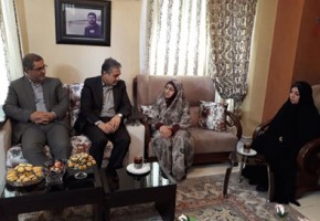 صبر و استقامت والدین شهدا بزرگترین ایثار است صبر و استقامت والدین شهدا بزرگترین ایثار است