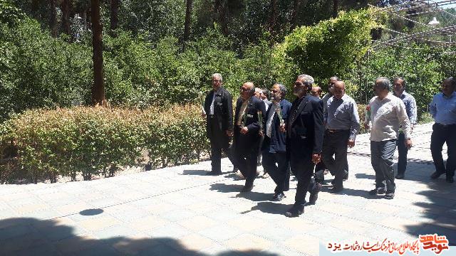 دیدار آزادگان یزدی با جانبازان نخاعی دیدار آزادگان یزدی با جانبازان نخاعی
