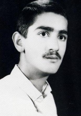 همانطوری که پشتیبان این انقلاب بودید باز هم باشید همانطوری که پشتیبان این انقلاب بودید باز هم باشید