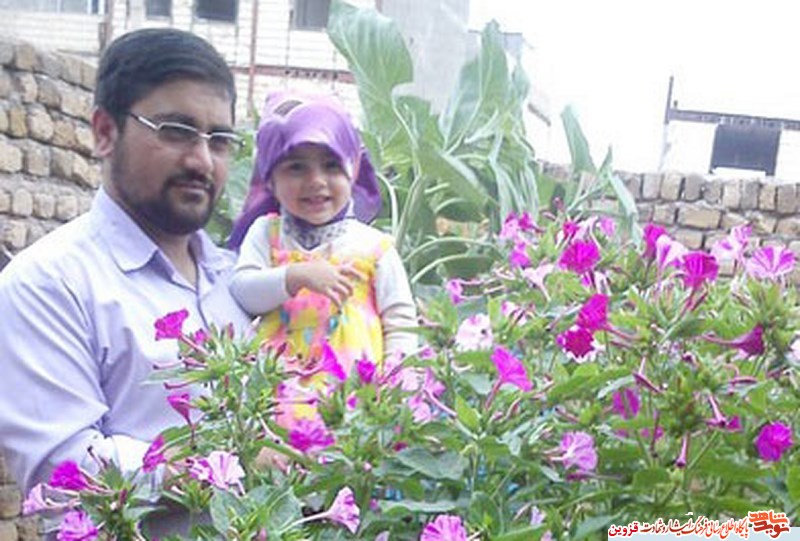 پیکر شهید ذکریا شیری در اقبالیه تشییع می‌شود