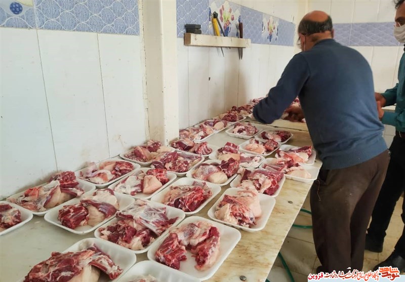۱۲۰۰بسته گوشت بین نیازمندان قزوینی توزیع می‌شود