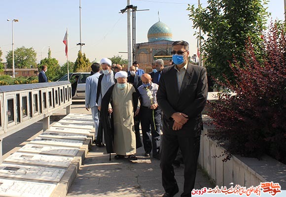 گلباران گلزار شهدای قزوین به مناسبت روز معلم در قاب تصاویر
