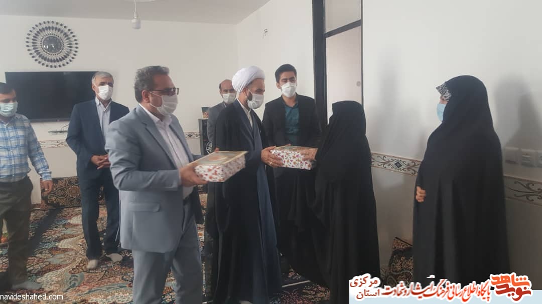 دیدار و تجلیل از شهدی زن در هفته عفاف و حجاب