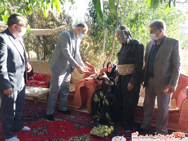 شهدا ثمره زندگی خود را در راه اعتلای اسلام، فدا کردند شهدا ثمره زندگی خود را در راه اعتلای اسلام، فدا کردند