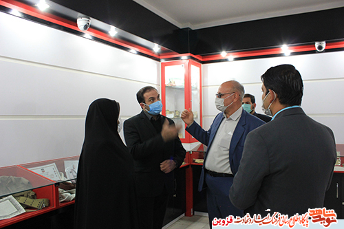 مدیران کل معاونت فرهنگی بنیاد شهید از موزه شهدا قزوین بازدید کردند