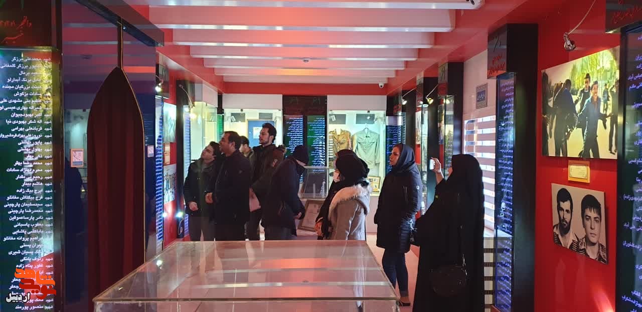 بازدیددانشجویان اردبیل در قالب طرح ملی یاد یار از موزه شهدا+ عکس