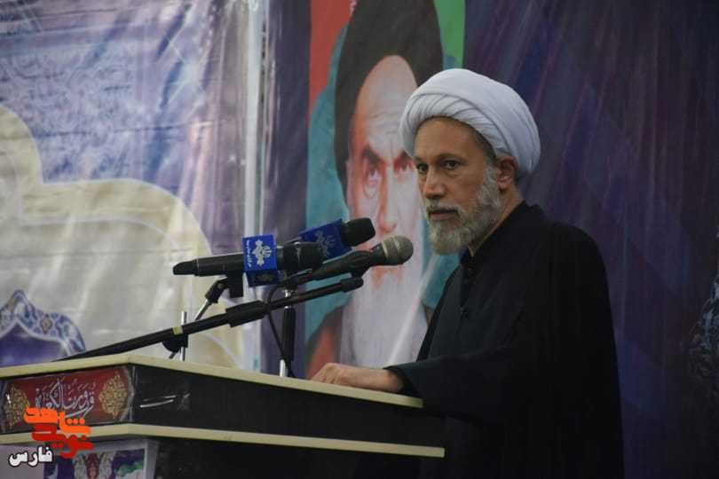 یادواره دو امام جمعه شهید شهرستان کازرون برگزار شد