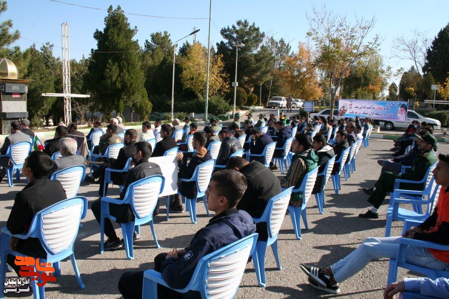 گزارش تصویری/ تجدید میثاق دانش آموزان با شهدای دانش آموز