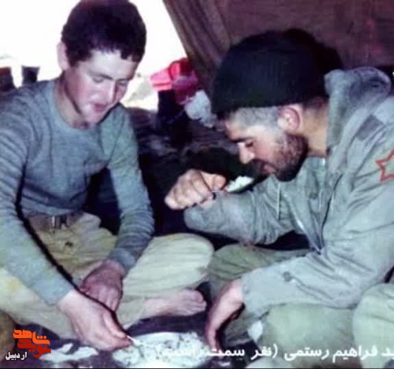 آلبوم تصاویری از شهید «فراهم رستمی»