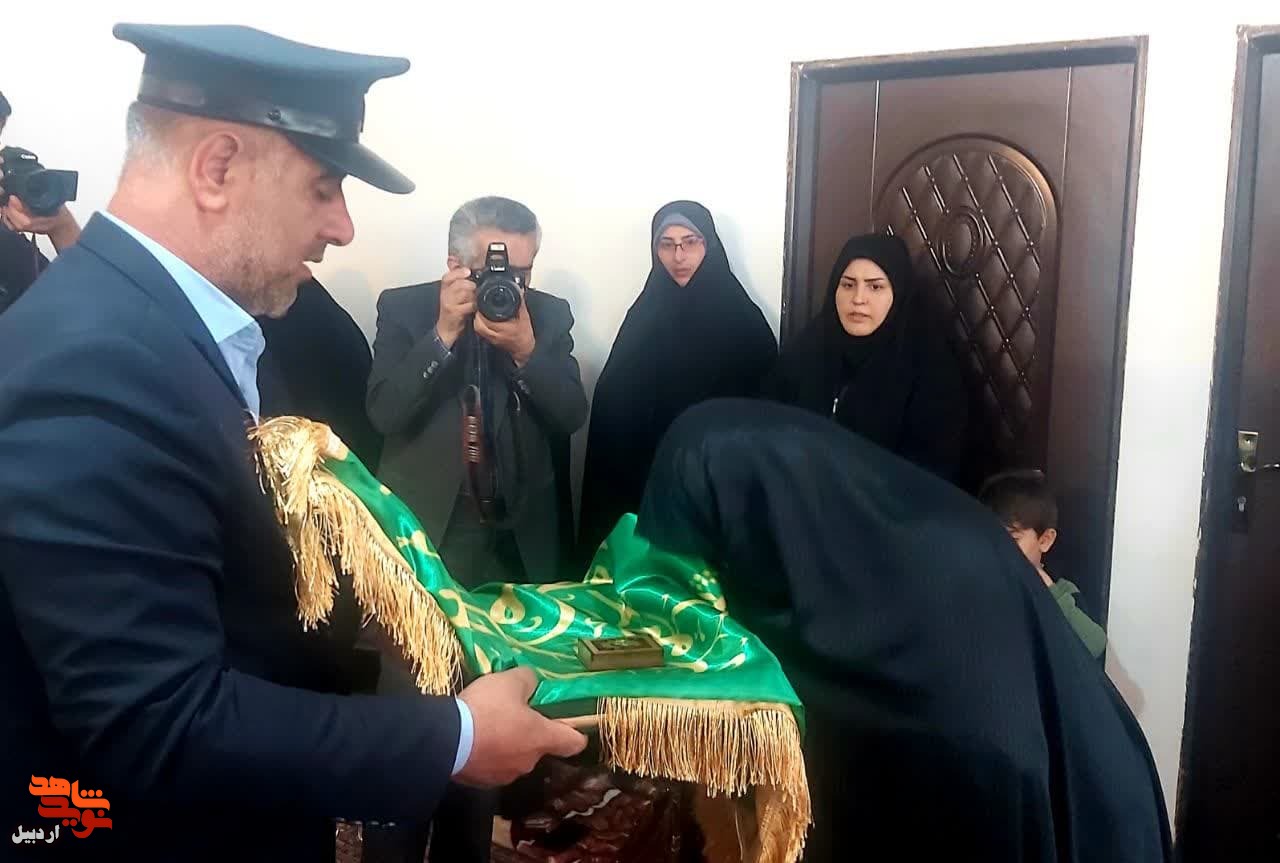 تجلیل از فرزندان شهید«صفر رجبی»+عکس