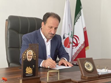 دفاع مقدس، جانفشانی دلاورانه در پای پرچم برافراشته اسلام است