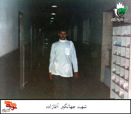 باعشق خدمت به اسلام و مردم زندگی می کرد.
