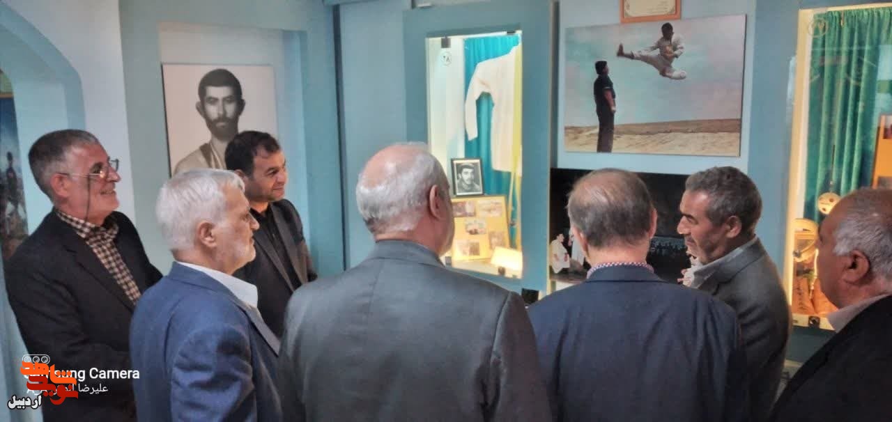 بازدید اعضای مجمع ولایی رزمندگان، جانبازان و ایثارگران استان از موزه شهدای اردبیل