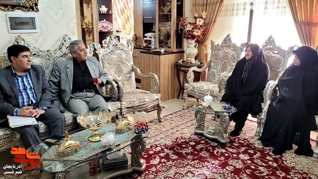 دیدار سرپرست بنیاد استان آذربایجان شرقی با ۵ خانواده شهید در تبریز