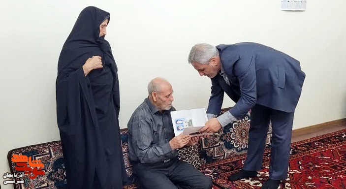 دیدار سرپرست بنیاد شهید آذربایجانشرقی با ۵ خانواده شهید و ایثارگر در تبریز دیدار سرپرست بنیاد شهید آذربایجانشرقی با ۵ خانواده شهید و ایثارگر در تبریز