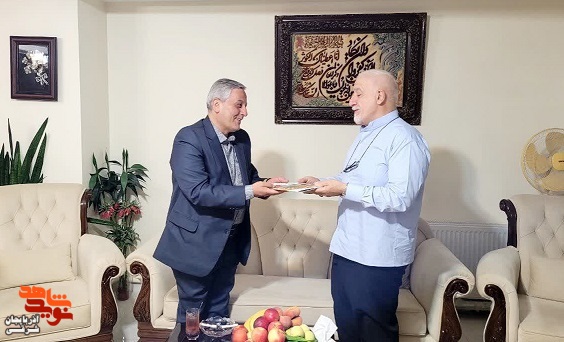 دیدار سرپرست بنیاد شهید آذربایجانشرقی با ۵ خانواده شهید و ایثارگر در تبریز دیدار سرپرست بنیاد شهید آذربایجانشرقی با ۵ خانواده شهید و ایثارگر در تبریز