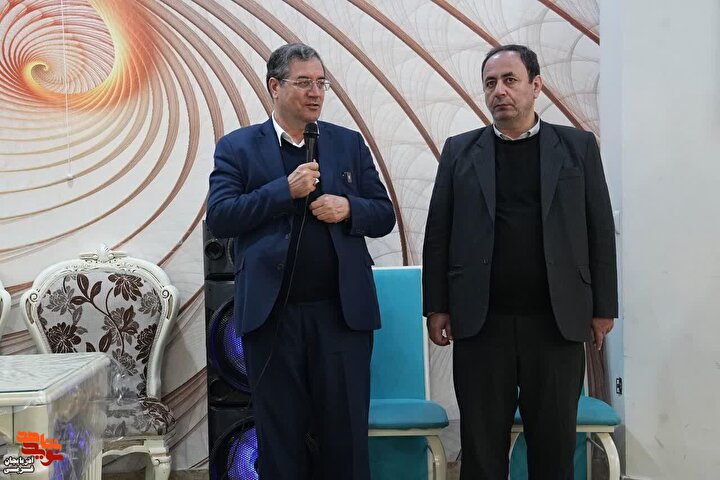 برگزاری مراسم گرامیداشت روز پدر با حضور پدران شهدای ارومیه