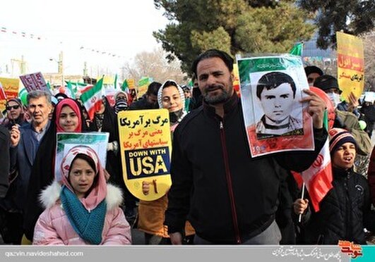 یادداشت | رمز پیروزی ملت، وحدت و همدلی با ولایت