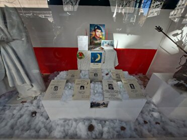 غرفه «شهید ماه» با یاد شهیدان مسیحی آراسته شد