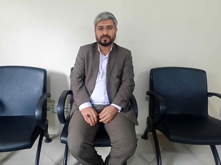 کتاب «محکم‌تر از کوه» به زودی روانه بازار می‌شود