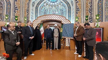 برگزاری مراسم رونمایی از کتاب «آسمان از روی پل» ویژه شهدای غریب اسارت در حرم مطهر رضوی