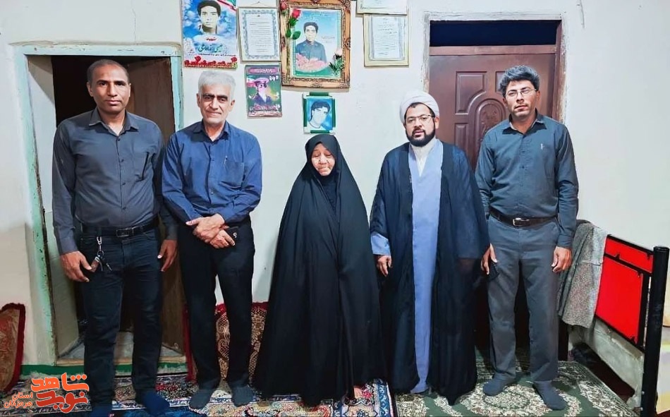 دیدار و تجلیل از خانواده‌های شهدا و ایثارگران، وظیفه همیشگی ماست