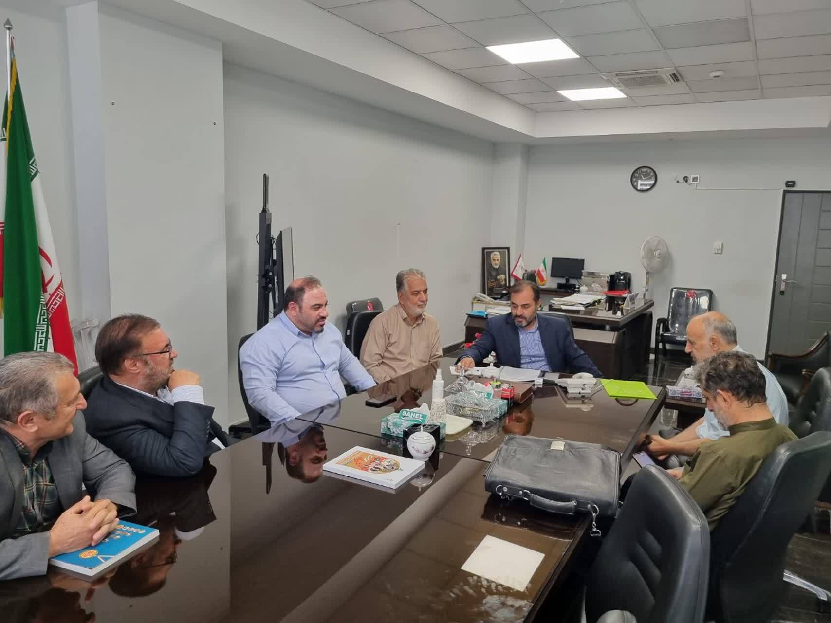 نشست مدیرکل ورزشی و اردویی بنیاد شهید و امور ایثارگران با مسئولین انجمن‌های فوتسال و فوتبال قطع عضو