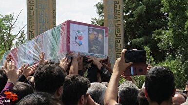 گزارش تصویری| تشییع شهید «امین کرمی» (۲)