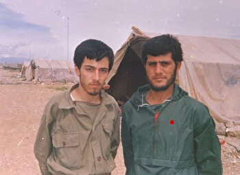 مادرم از شهادتم به خود ببالد که اسمش در دفتر خانواده شهدا ثبت شده است