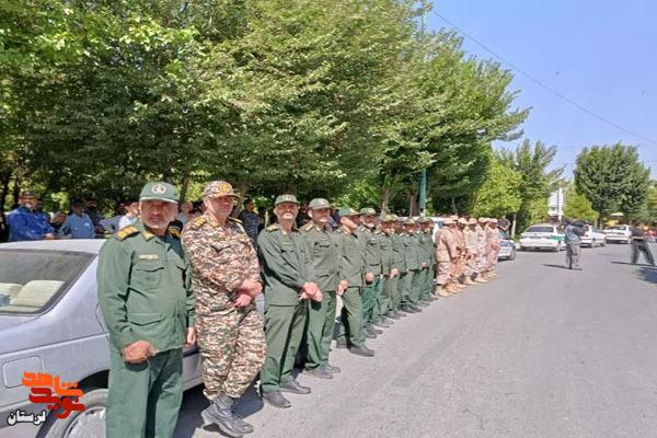 پیکر شهید «رضا لشنی زند» در دورود به خاک سپرده شد