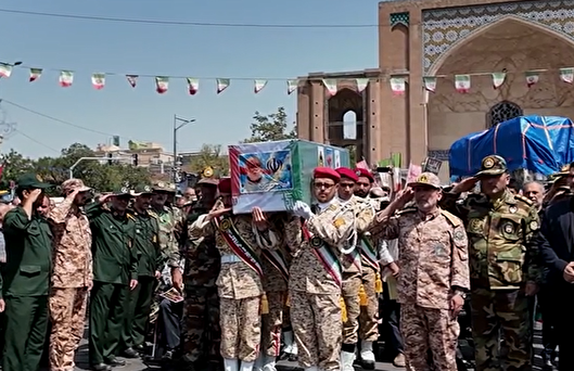 فیلم | مراسم تشییع پیکر مطهر شهید «سعید جدلیها»