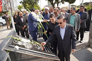 استاندار قزوین به مقام شهدا ادای احترام کرد