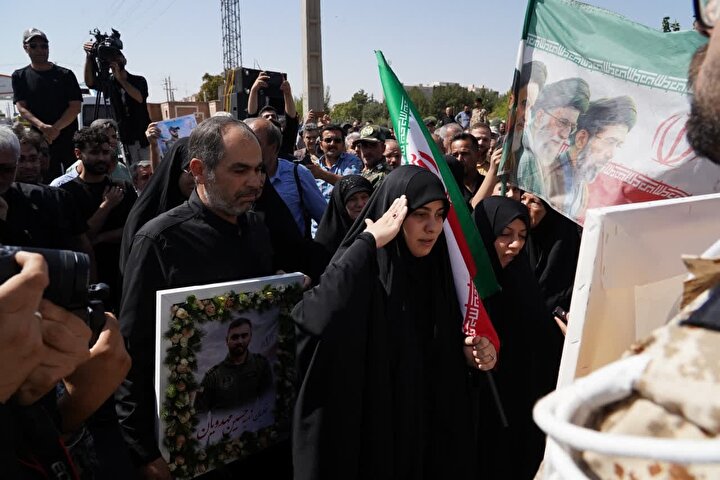 گزارش تصویری | مراسم استقبال از پیکر مطهر خلبان شهید «حسین مهدویان»