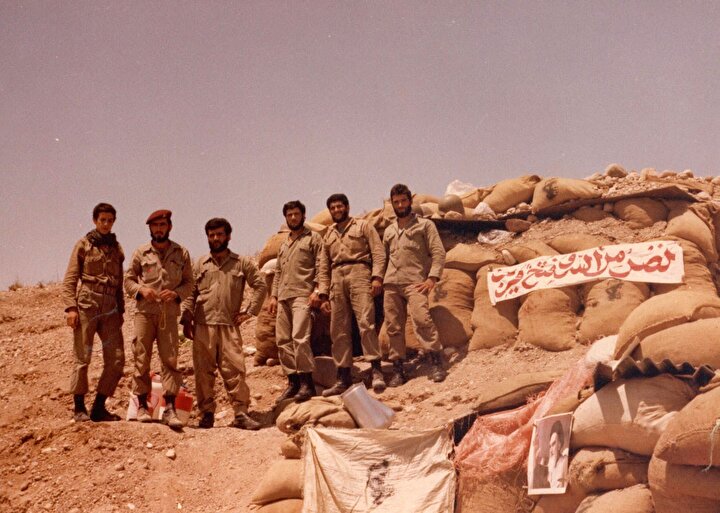 آلبوم تصاویر به یاد ماندنی معاون فرمانده لشگر، شهید «رضا حسن‌پور»