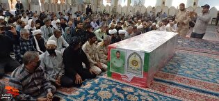 پیکر شهید مدافع امنیت «علیرضا سنچولی» در زابل...