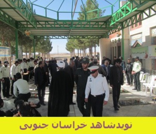 




شهرستان سربیشه -گلباران مزارشهدا