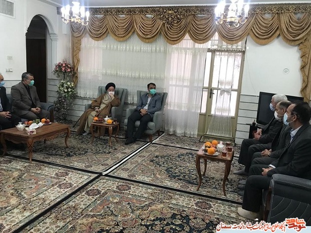 دیدار نماینده ولی فقیه در استان سمنان با والدین معزز شهید والامقام سیدحسن طاهری- سمنان هفدهم اسفند ۹۹