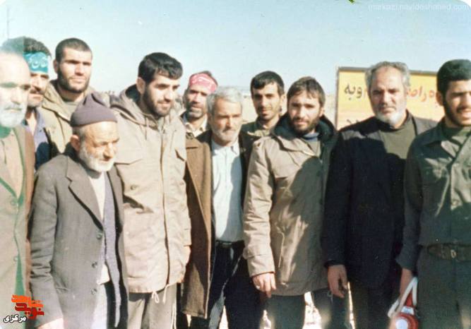 دیدار  پدران شهدا از جبهه و مناطق جنگی