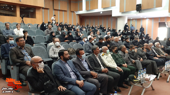 روایت مادری و آیین رونمایی از کتاب نذر سادات