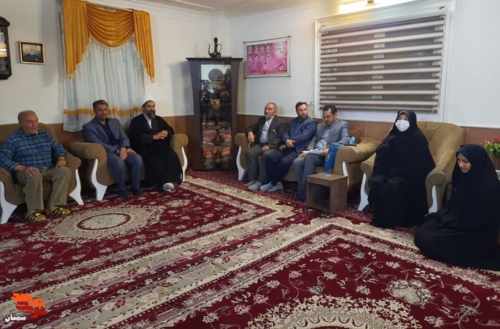 دیدار مسئولان با پدر معزز شهید والامقام امید صفایی - چهارشنبه دوم آذر ۱۴۰۱ شهر درجزین